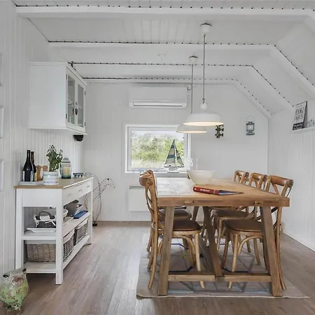 Bv134-blavand-horns-rev-69 بيت للعطل *