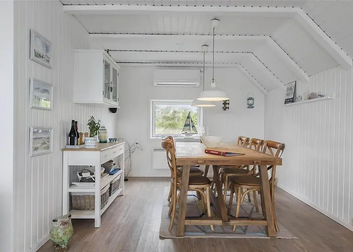 Bv134-blavand-horns-rev-69 بيت للعطل *