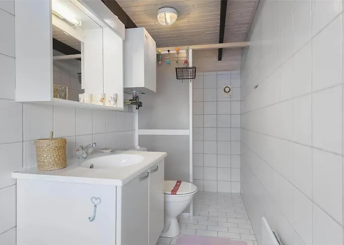 Bv134-blavand-horns-rev-69 بيت للعطل *